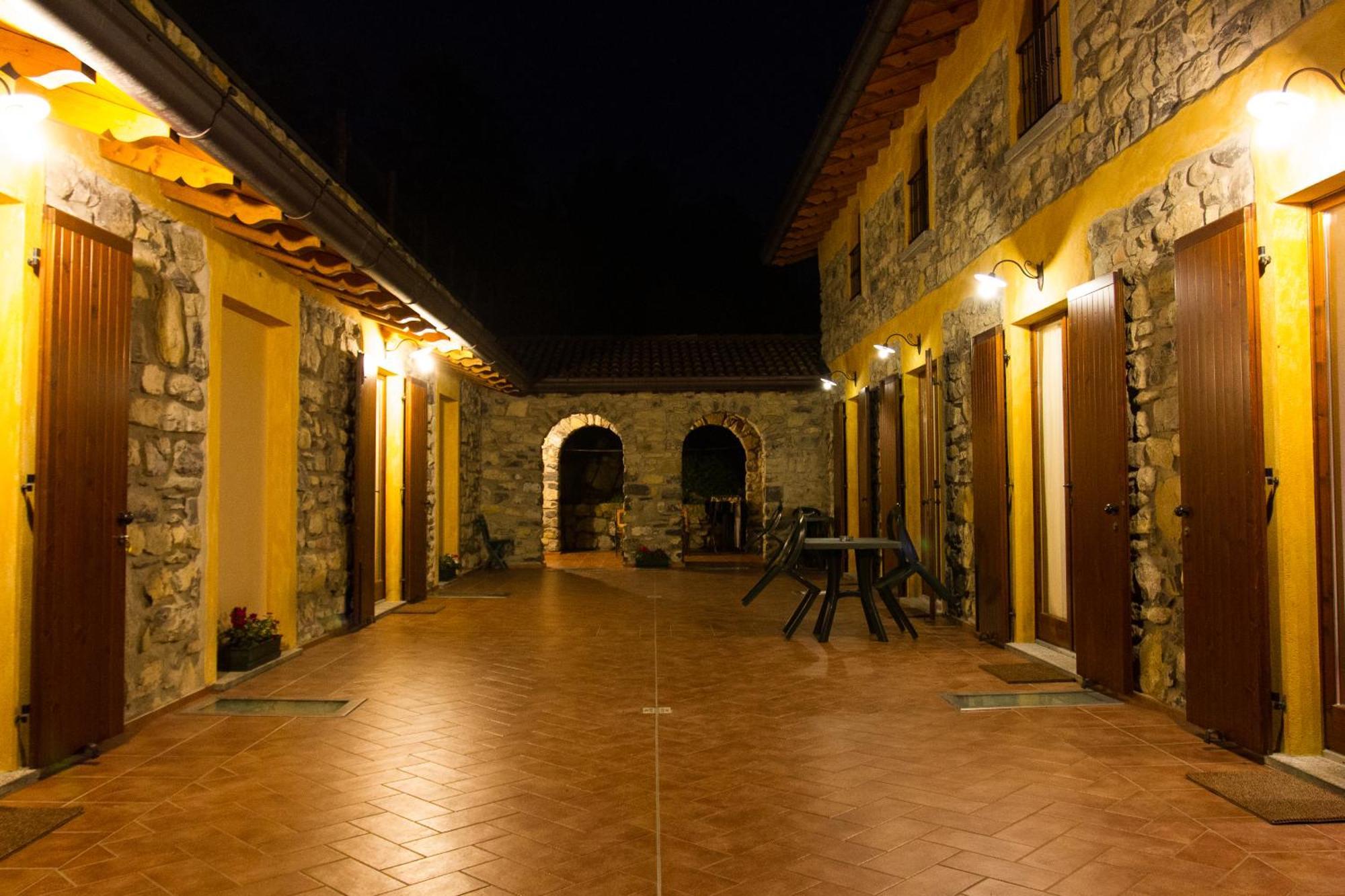 Agriturismo Il Talento Nella Quiete 카스티글리오네 딜렌텔비 외부 사진